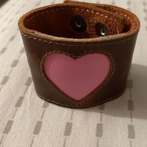 Leather heart bracelet